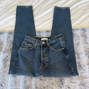 Classic High-Rise Blue Women’s Jeans